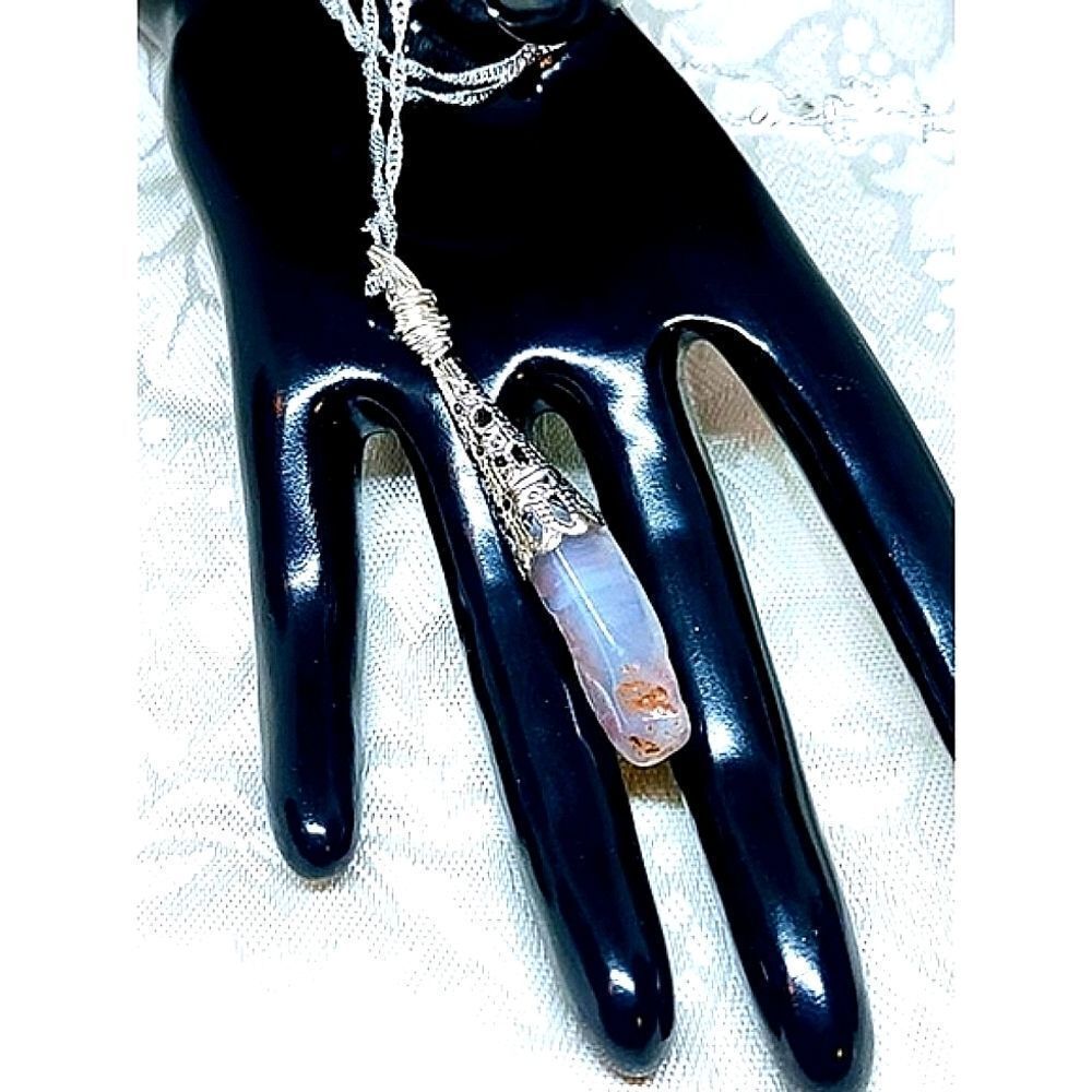 NATURAL BLUE LACE AGATE PENDANT NECKLACE SILVER PLATED CHAIN